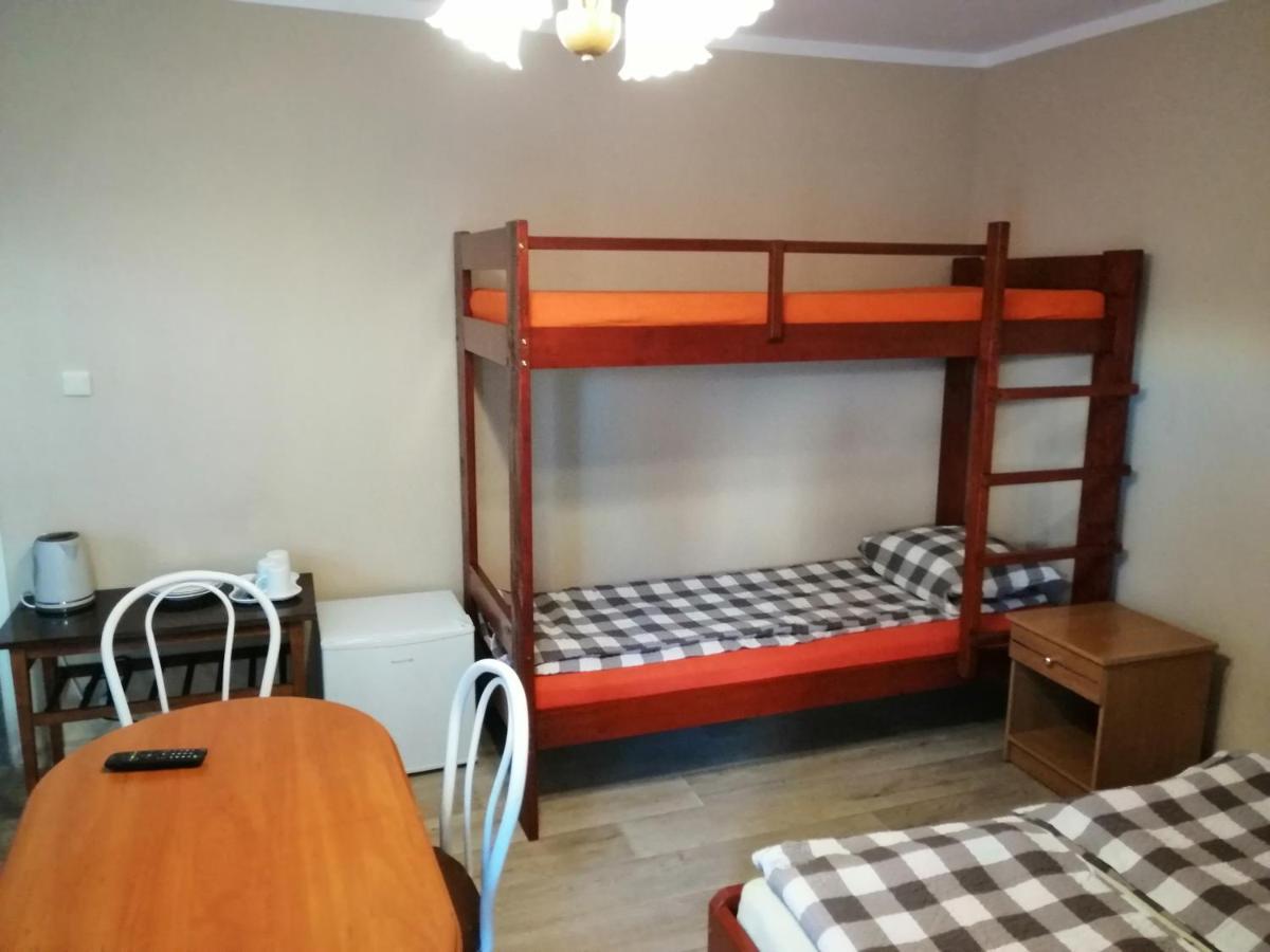 Cyprysik -Pokoje Noclegowe Wladyslawowo Bagian luar foto